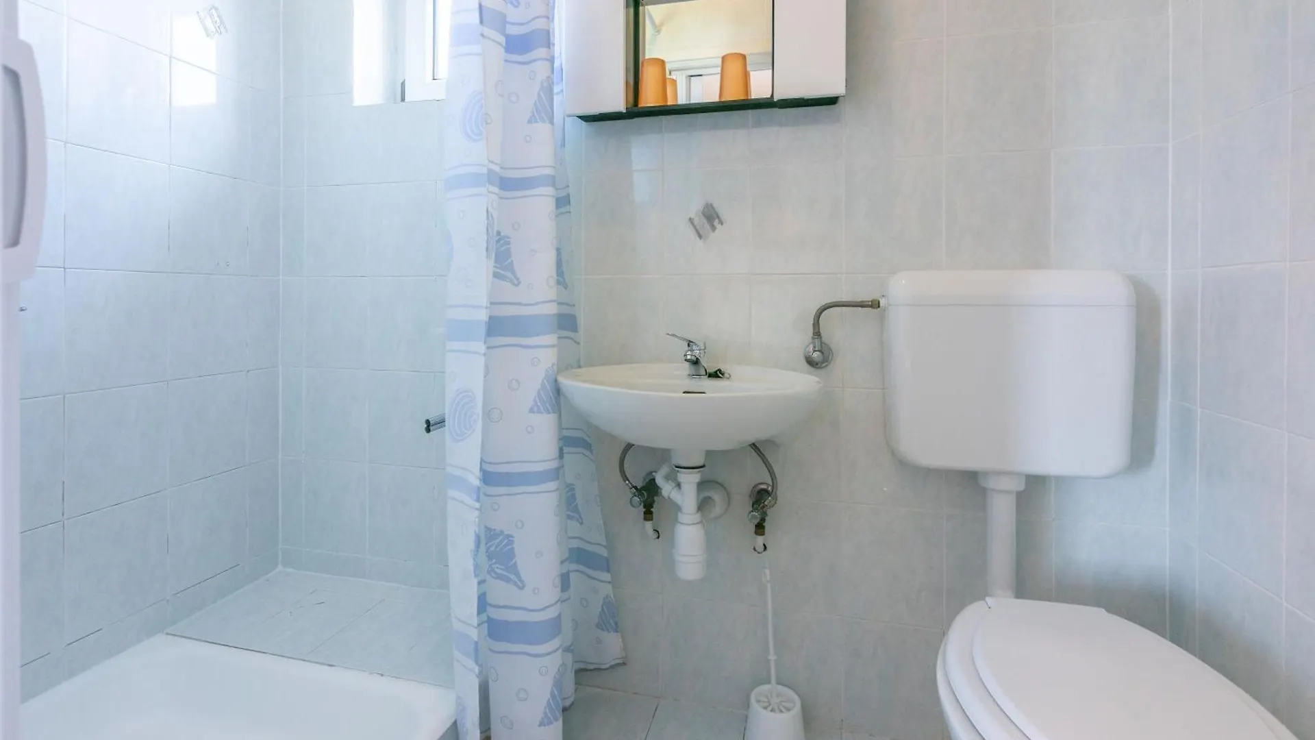 Apartments Carmen Kampor Croatia