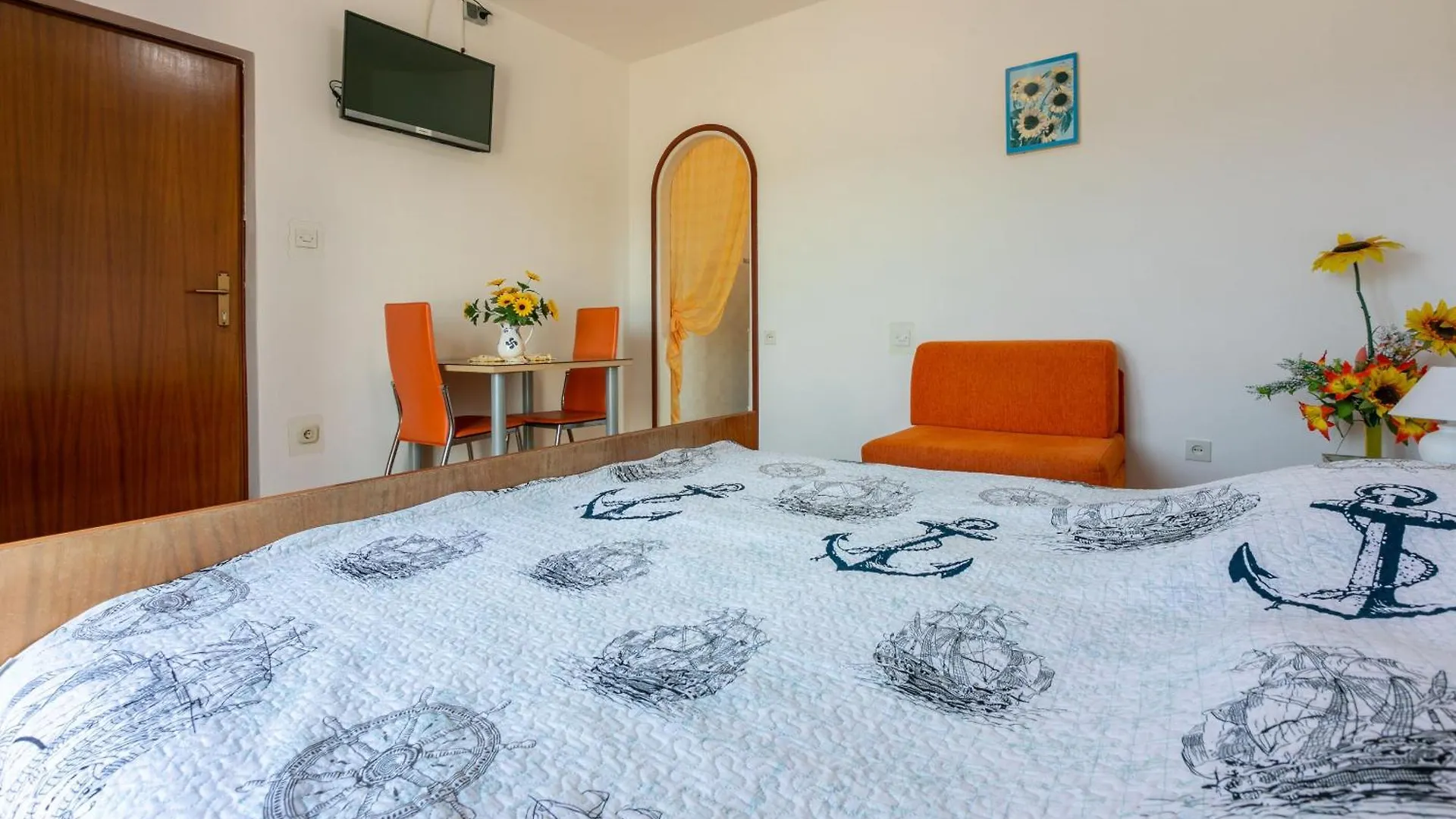 Apartments Carmen Kampor Croatia